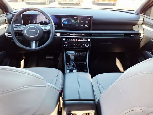 Certified 2025 Hyundai Santa Cruz SEL image 19