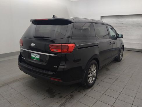 Used 2019 Kia Sedona EX FWD image 9