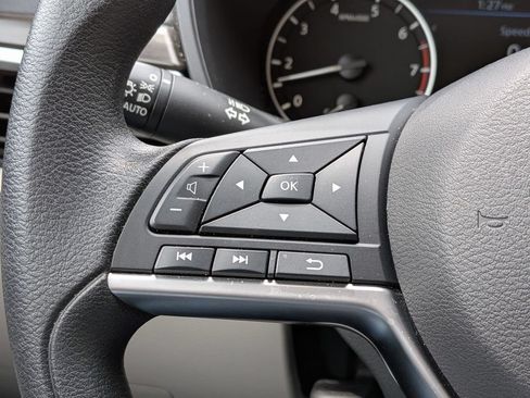 Certified 2023 Nissan Altima 2.5 SV AWD/4WD image 16