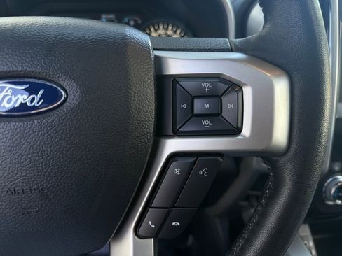 Used 2020 Ford F150 Lariat w/ Equipment Group 502A Luxury AWD/4WD image 36