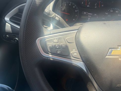 Used 2023 Chevrolet Malibu LT FWD image 19