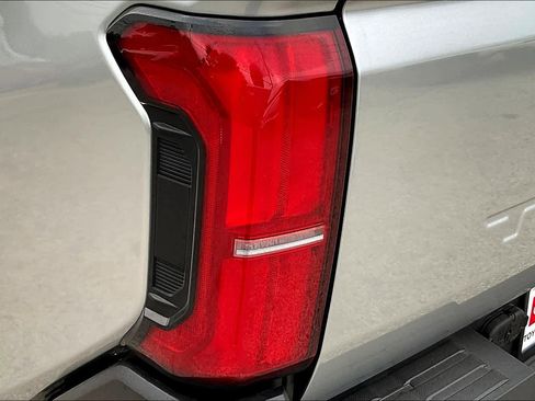 Used 2024 Toyota Tacoma SR image 14