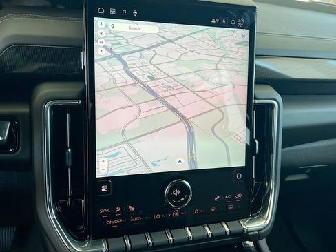 New 2026 GMC Yukon XL Elevation image 8