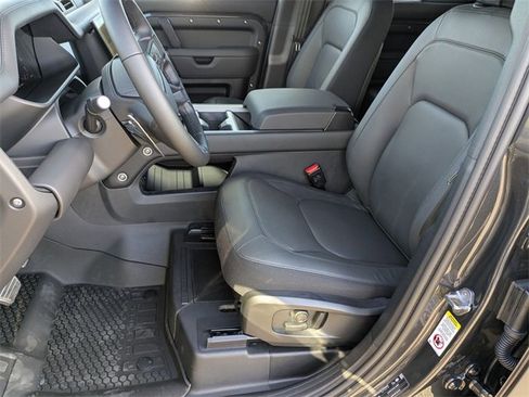 New 2026 Land Rover Defender 110 V8 image 12