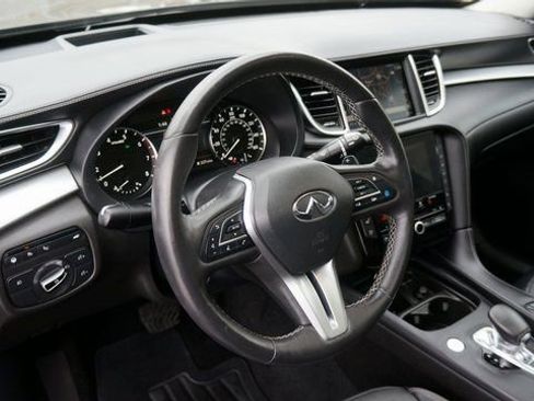 Used 2020 INFINITI QX50 Sensory w/ Proactive Package image 9