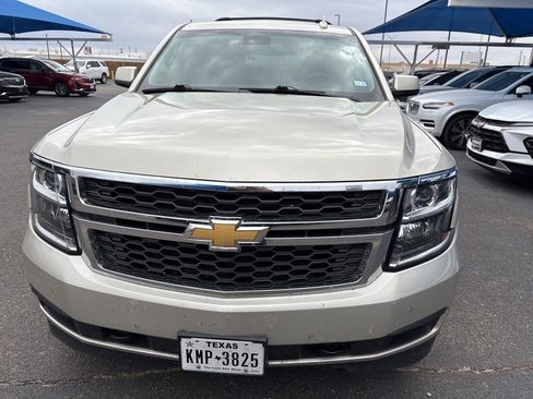 Used 2017 Chevrolet Suburban LT image 5