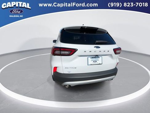 New 2026 Ford Escape Active image 7