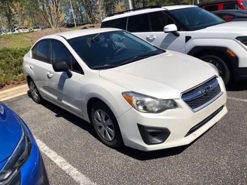 Used 2014 Subaru Impreza 2.0i image 4