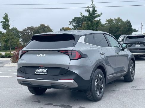 New 2026 Kia Sportage LX FWD image 7