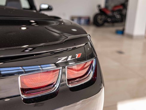 Used 2013 Chevrolet Camaro ZL1 image 16