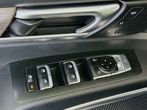 Used 2022 Kia Telluride SX w/ SX Prestige Package AWD/4WD image 15