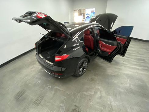 Used 2018 Maserati Levante GranLusso image 53