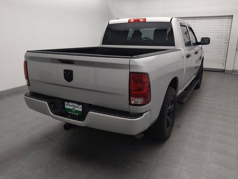 Used 2018 RAM 1500 Express w/ Express Value Package RWD image 7
