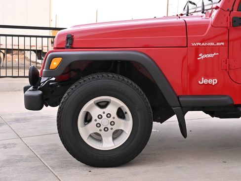 Used 2002 Jeep Wrangler Sport image 25