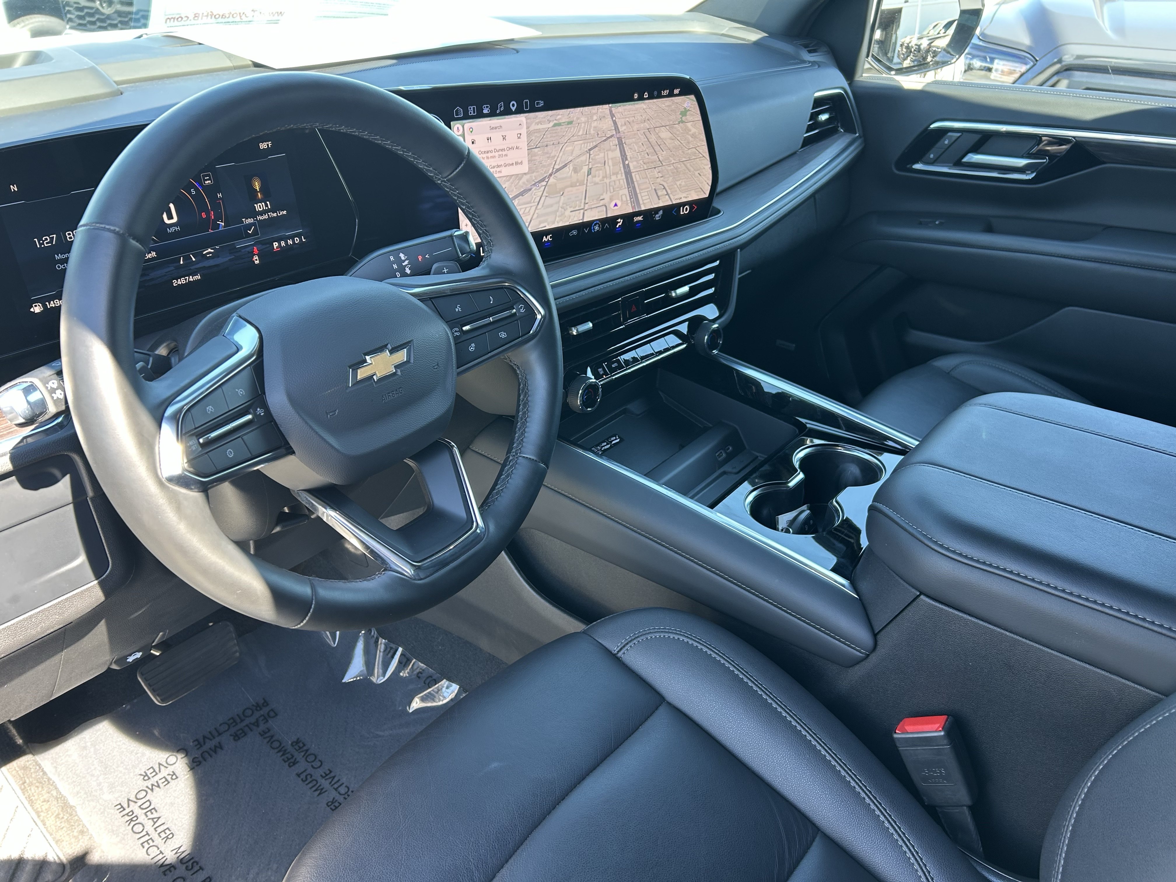 Used 2026 Chevrolet Suburban LT w/ Comfort Package AWD/4WD image 21