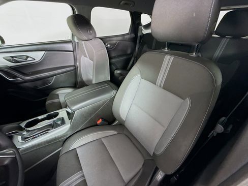 Used 2024 Chevrolet Blazer LT image 25
