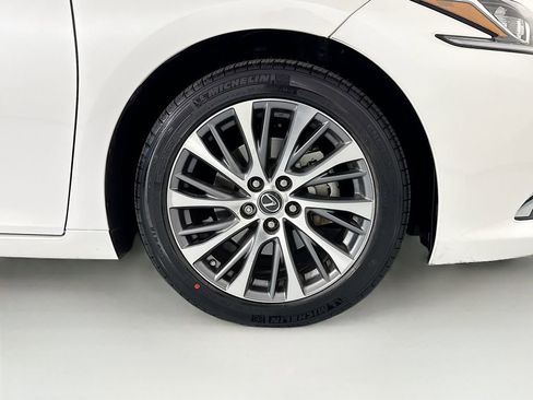 Certified 2021 Lexus ES 350 w/ Premium Package image 32