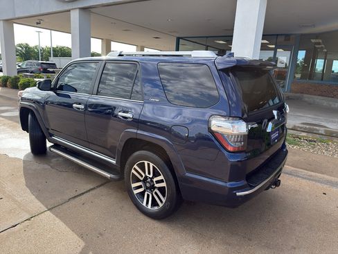 Used 2016 Toyota 4Runner Limited AWD/4WD image 8