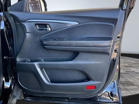 Used 2019 Honda Ridgeline RTL-T image 25