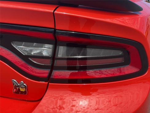 Used 2021 Dodge Charger Scat Pack w/ Driver Convenience Group RWD image 27