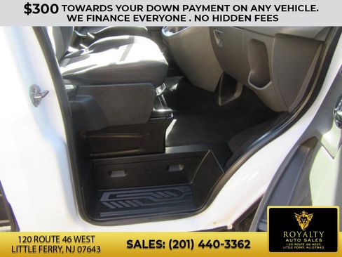 Used 2020 Ford Transit 350 XLT image 32