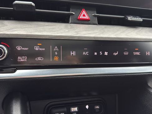 Used 2024 Kia Sportage X-Pro image 30