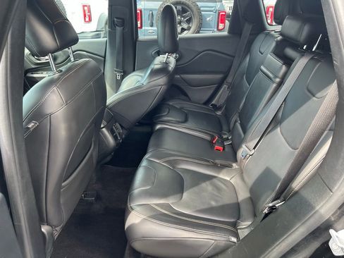 Used 2017 Jeep Cherokee Limited AWD/4WD image 15