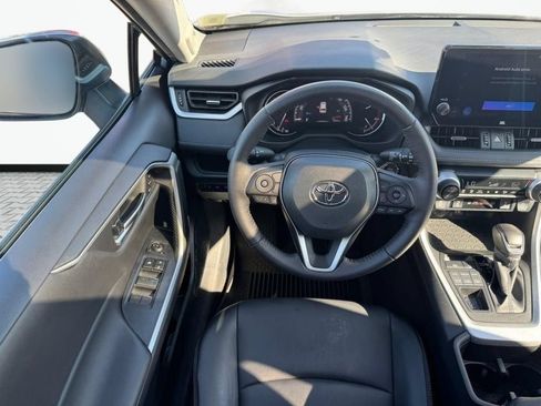 Used 2023 Toyota RAV4 XLE Premium AWD/4WD image 16