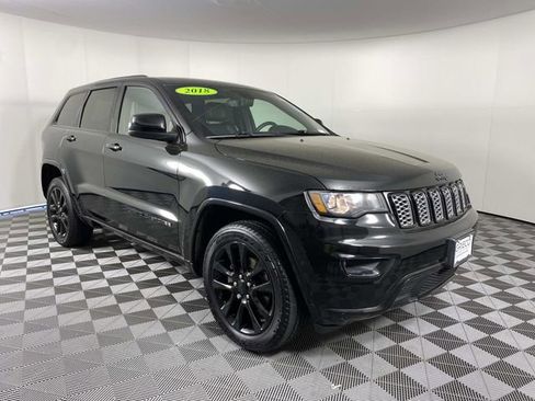 Used 2018 Jeep Grand Cherokee Altitude AWD/4WD image 1
