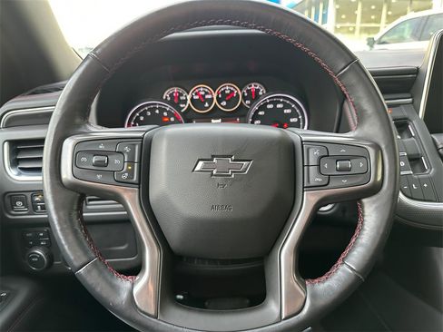 Used 2021 Chevrolet Suburban RST w/ Luxury Package image 61