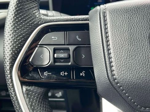 Used 2024 Toyota Tundra Platinum image 25