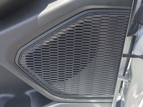 Used 2023 Jeep Grand Cherokee Altitude RWD image 21