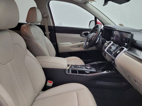Used 2023 Kia Sorento EX AWD/4WD image 21