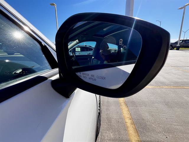 Used 2022 Honda Civic EX image 9