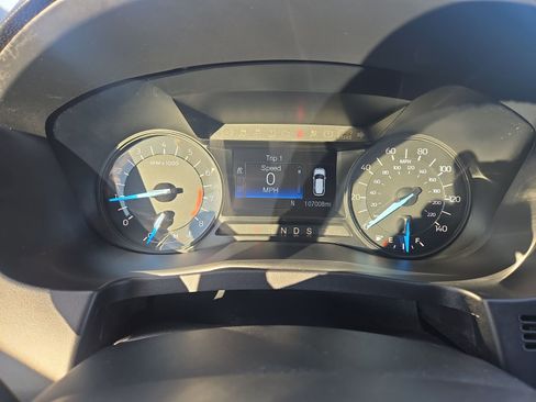 Certified 2018 Ford Explorer XLT image 16