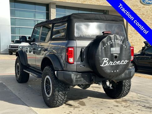 Used 2021 Ford Bronco 4-Door w/ Sasquatch Package image 11