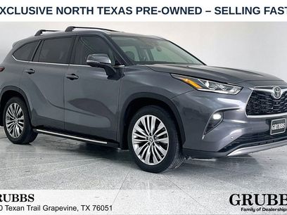 Used 2024 Toyota Highlander Platinum