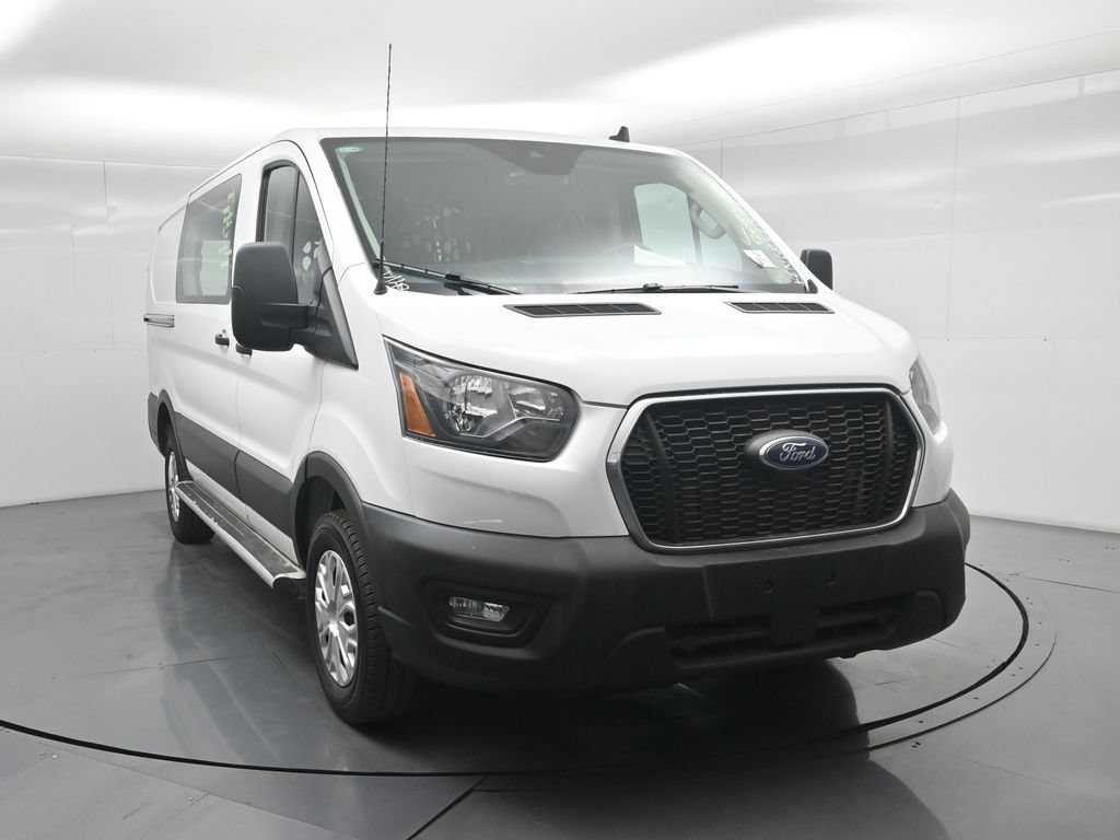Certified 2025 Ford Transit 250 Low Roof w/ Exterior Upgrade Package RWD image 5