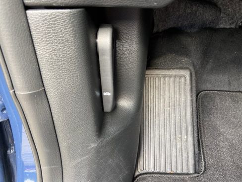 Used 2025 Kia Telluride S image 49