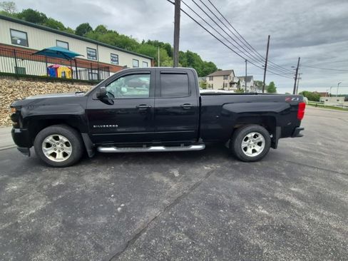 Used 2018 Chevrolet Silverado 1500 LT w/ All Star Edition AWD/4WD image 4