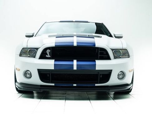 Used 2014 Ford Mustang Shelby GT500 w/ Equipment Group 821A RWD image 6