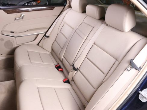 Used 2016 Mercedes-Benz E 350 Sedan image 48