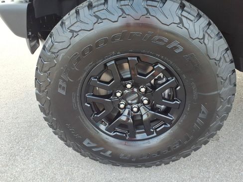 New 2026 Ford Bronco Raptor AWD/4WD image 9