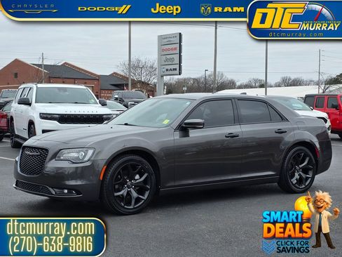 Used 2022 Chrysler 300 S image 3