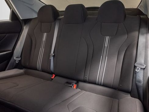 Used 2023 Hyundai Elantra SEL w/ Convenience Package FWD image 23