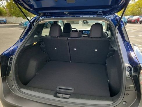 New 2026 Nissan Kicks SV w/ Cold Weather Package FWD image 5