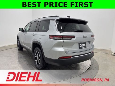 New 2025 Jeep Grand Cherokee L Limited w/ Luxury Tech Group II image 5