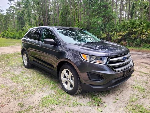 Used 2015 Ford Edge SE AWD/4WD image 3