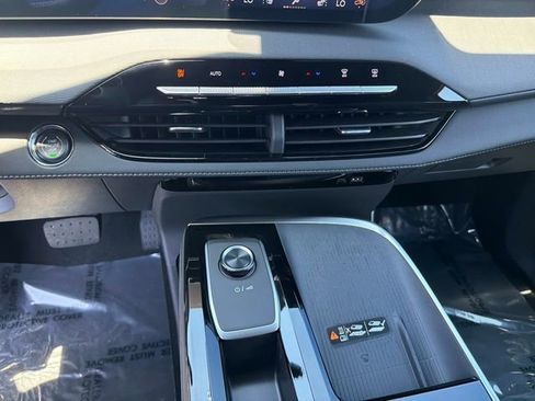 New 2026 Buick Enclave Sport Touring w/ Power Package FWD image 25