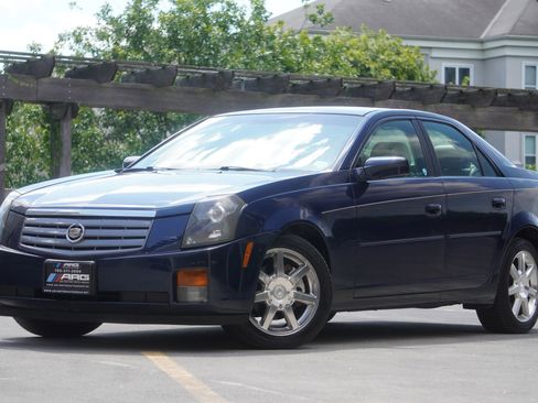 Used 2004 Cadillac CTS 3.6 w/ Preferred Equipment Group RWD image 3